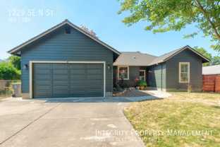 1229 Se N St - Photo 1 of 1