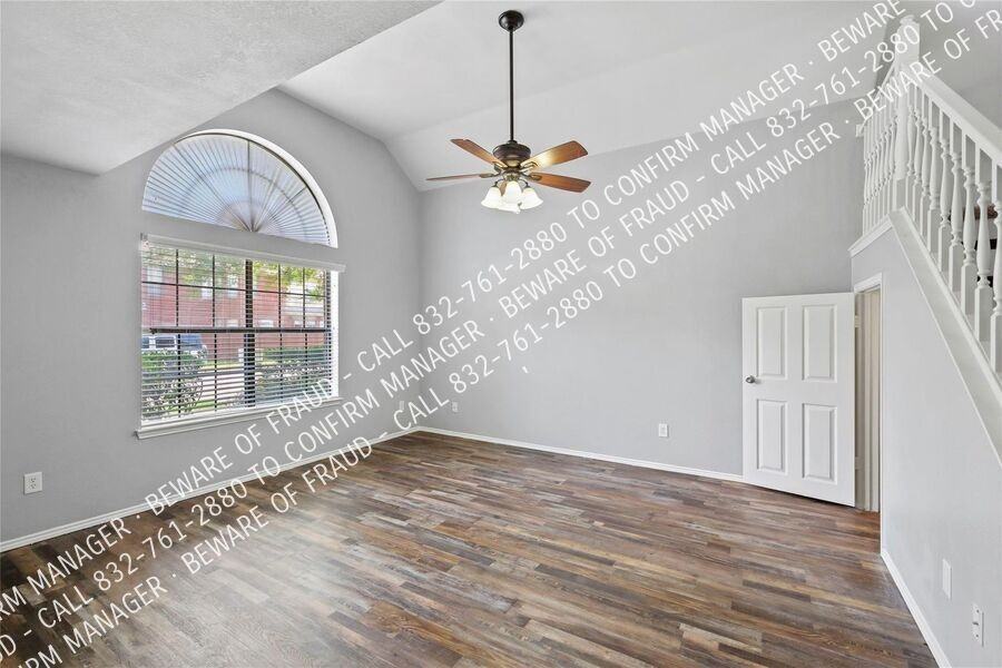 473 Leisure Lane - Photo 6 of 50