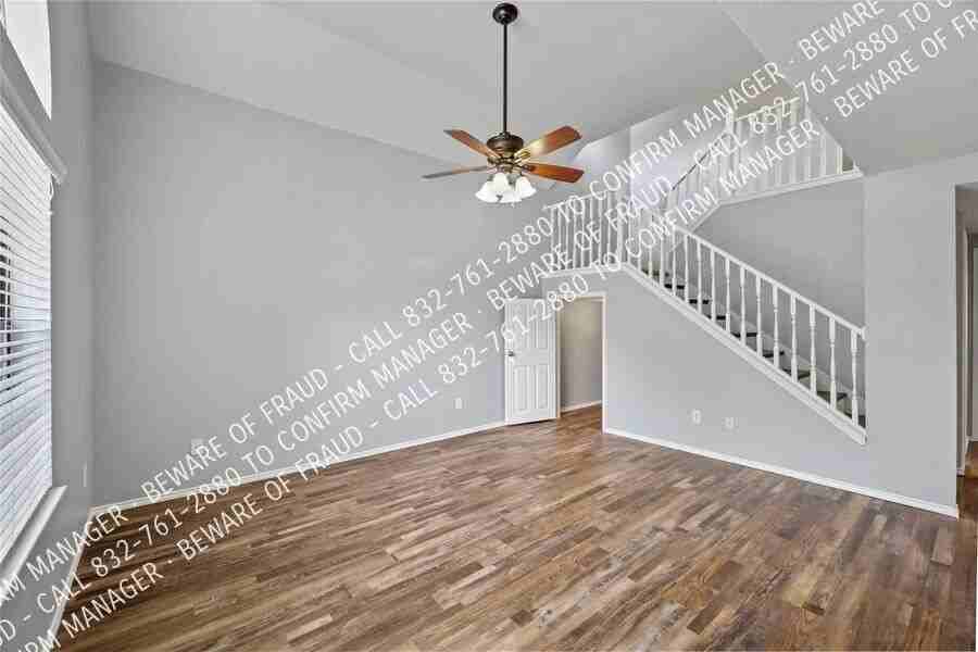 473 Leisure Lane - Photo 7 of 50