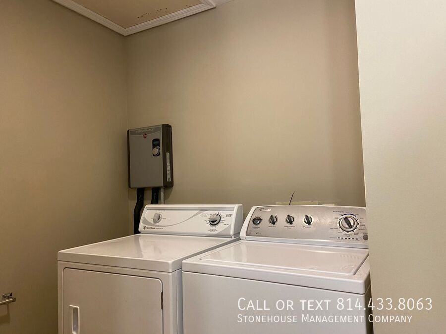 134 E 24th St - Photo 6 of 11