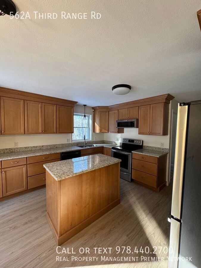 562 Third Range Road - Photo 5 of 24