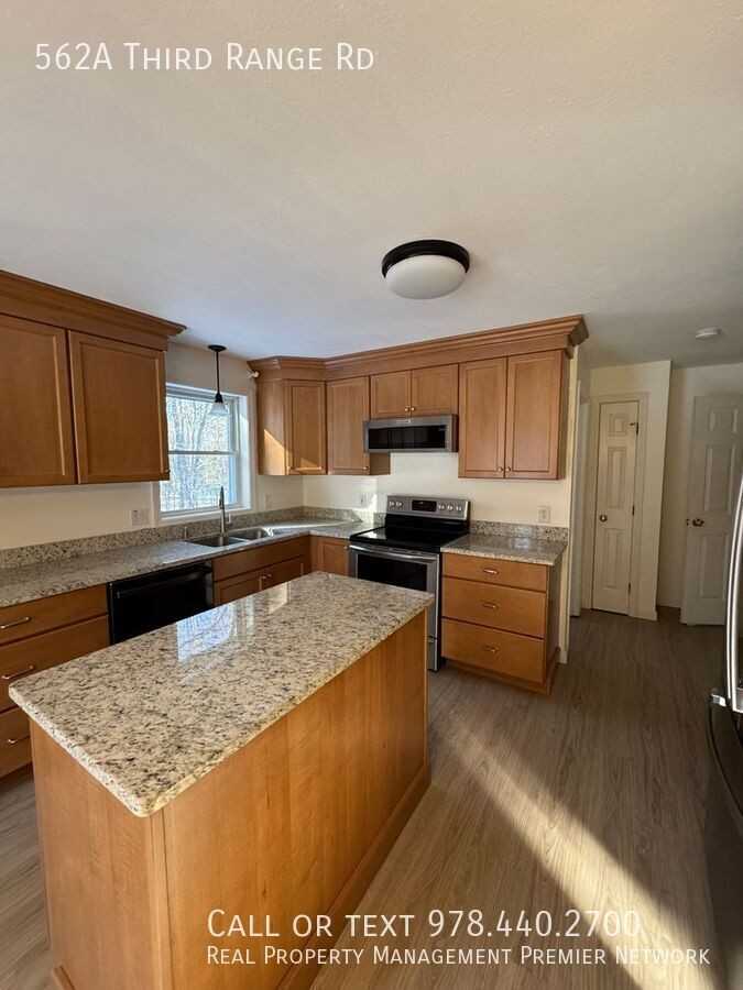 562 Third Range Road - Photo 7 of 24