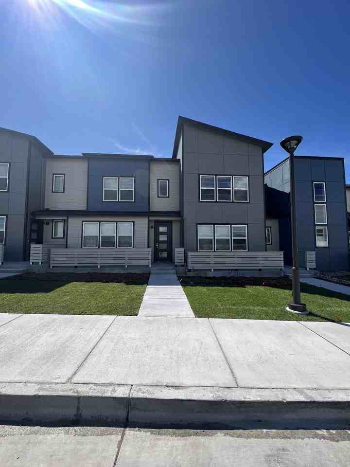 1539 Spring Water Point - Photo 2 of 26