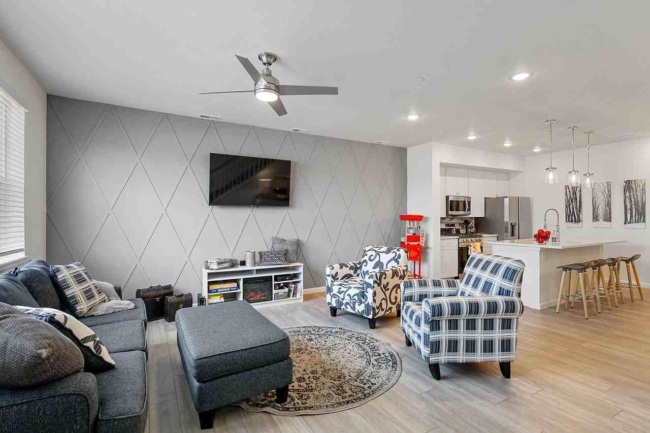 1539 Spring Water Point - Photo 5 of 26