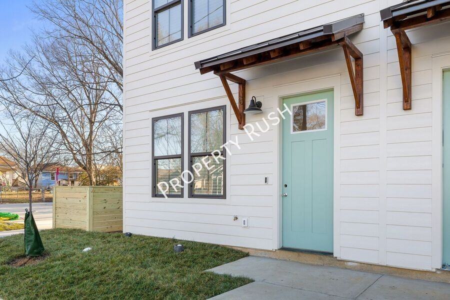 1754 South Highland Park Avenue - Photo 3 of 36