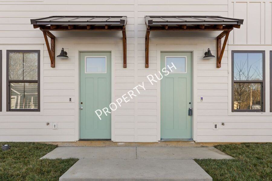 1754 South Highland Park Avenue - Photo 7 of 36