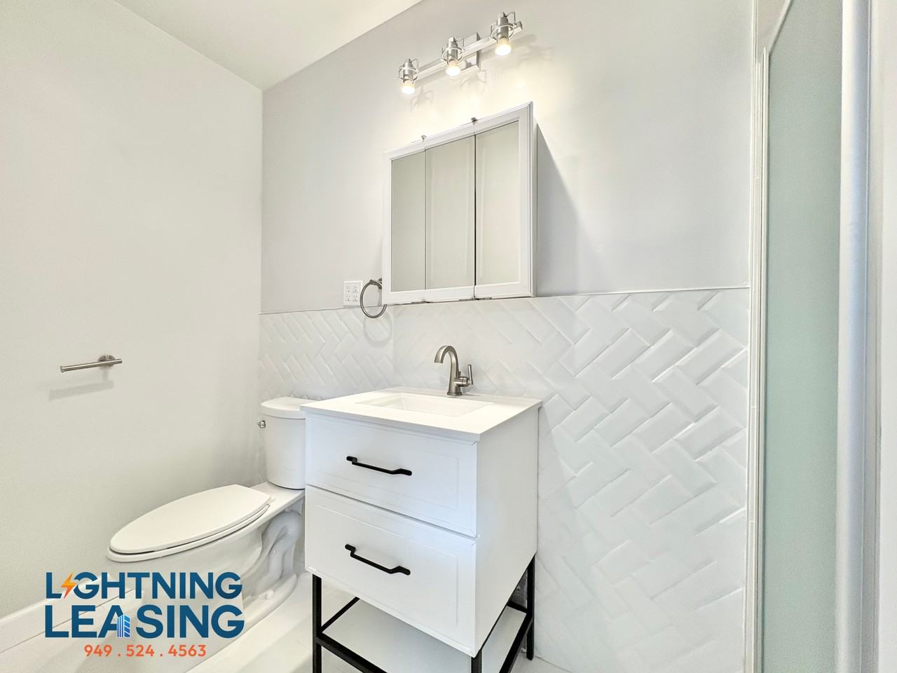 1222 Mcclellan Dr #6 - Photo 6 of 10