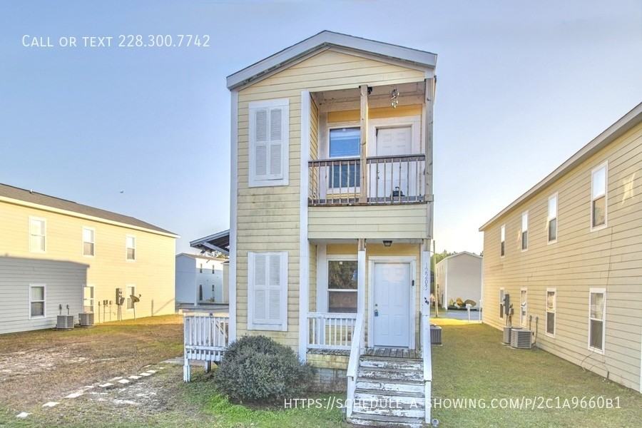 12203 Artes Street #A