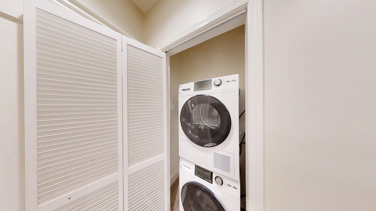 676 Geary Street - Photo 5 of 32