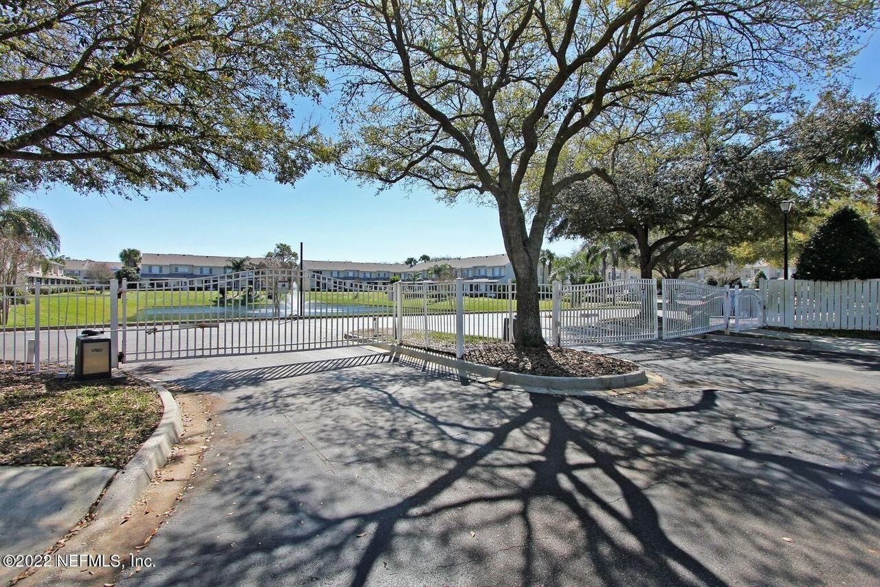 8230 Dames Point Crossing Boulevard #8230-1504 - Photo 2 of 24