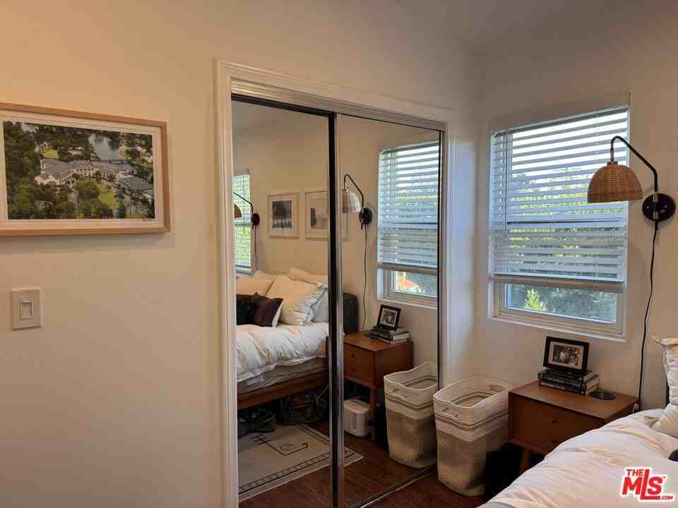 2639 6th Street #2639 - Photo 5 of 22