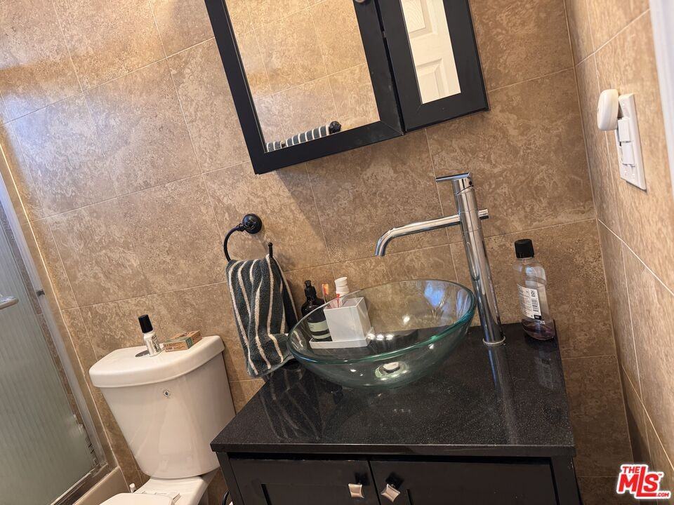 2639 6th Street #2639 - Photo 6 of 22