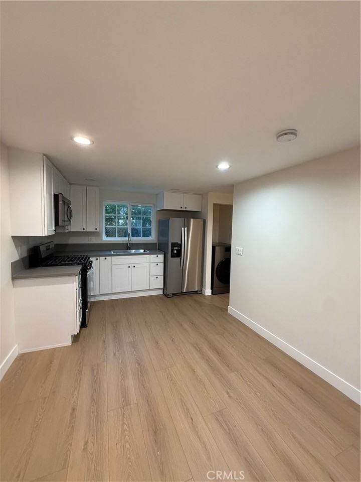 6538 Kelvin Avenue #6538 - Photo 6 of 20