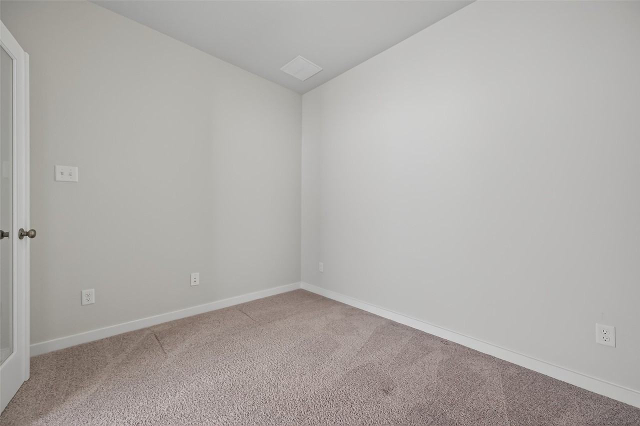 Magnolia Orchid Ln #7535 - Photo 4 of 27