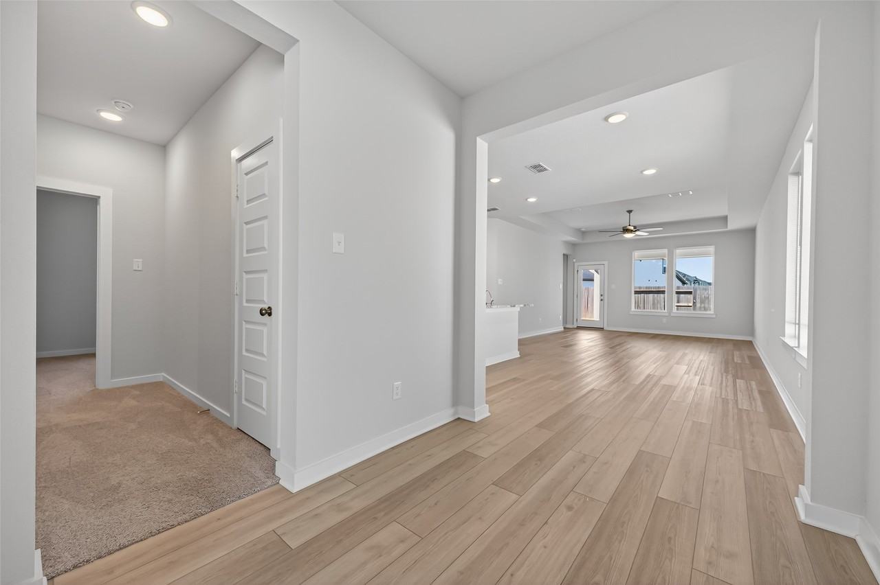 Magnolia Orchid Ln #7535 - Photo 5 of 27