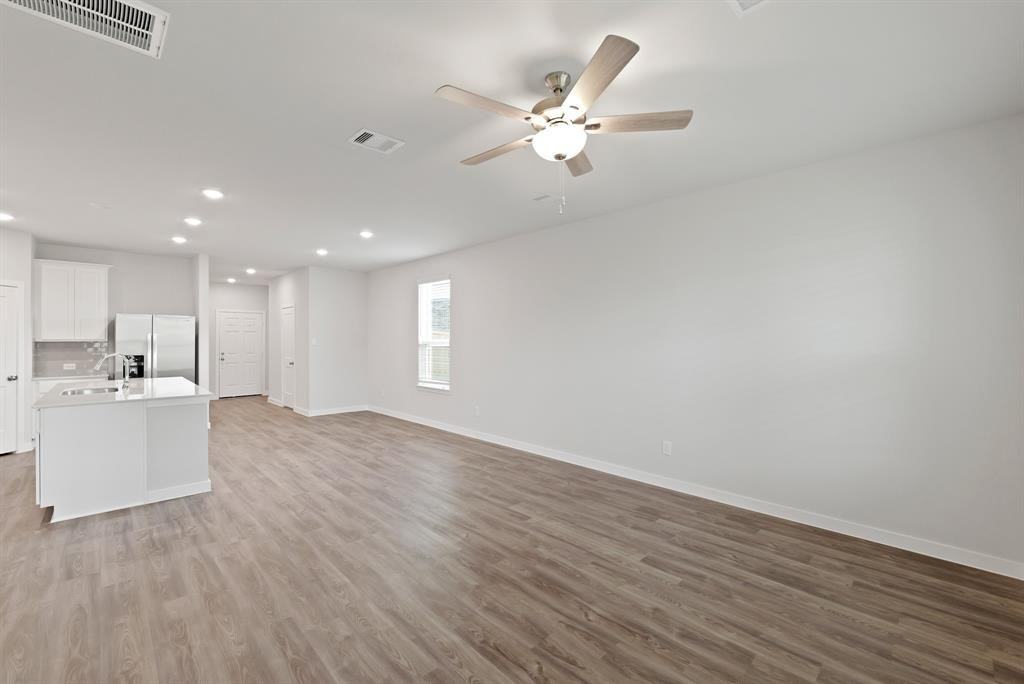 21002 Armstrong County Dr #21002 - Photo 3 of 28