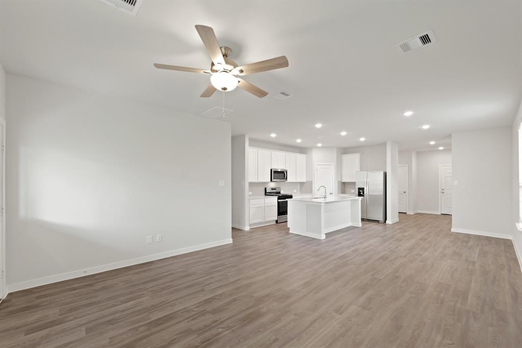 21002 Armstrong County Dr #21002 - Photo 4 of 28