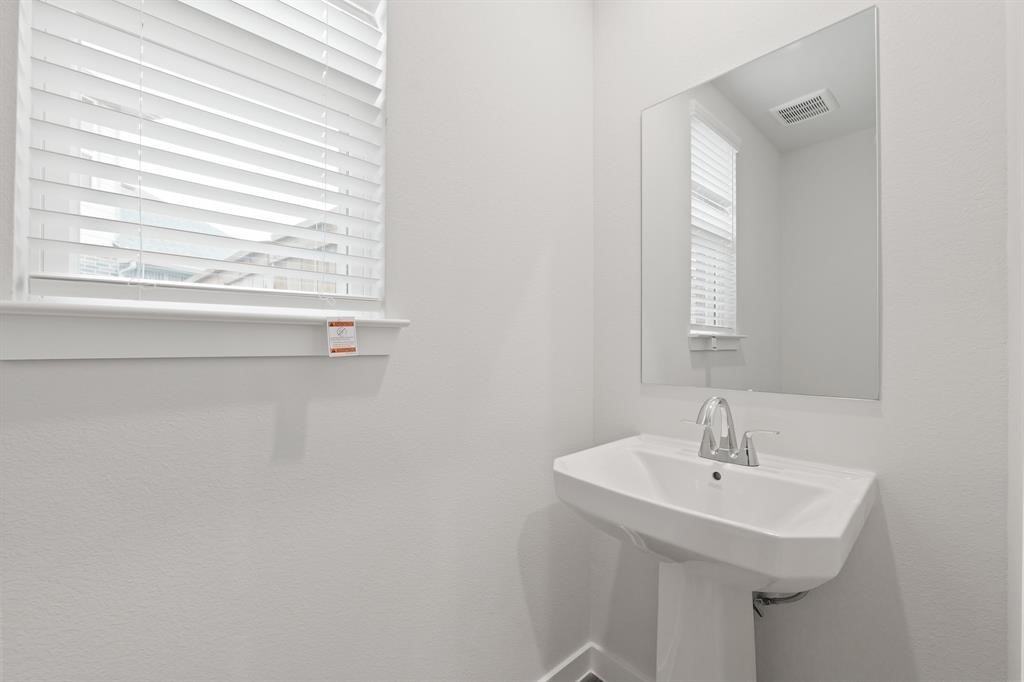 21002 Armstrong County Dr #21002 - Photo 5 of 28