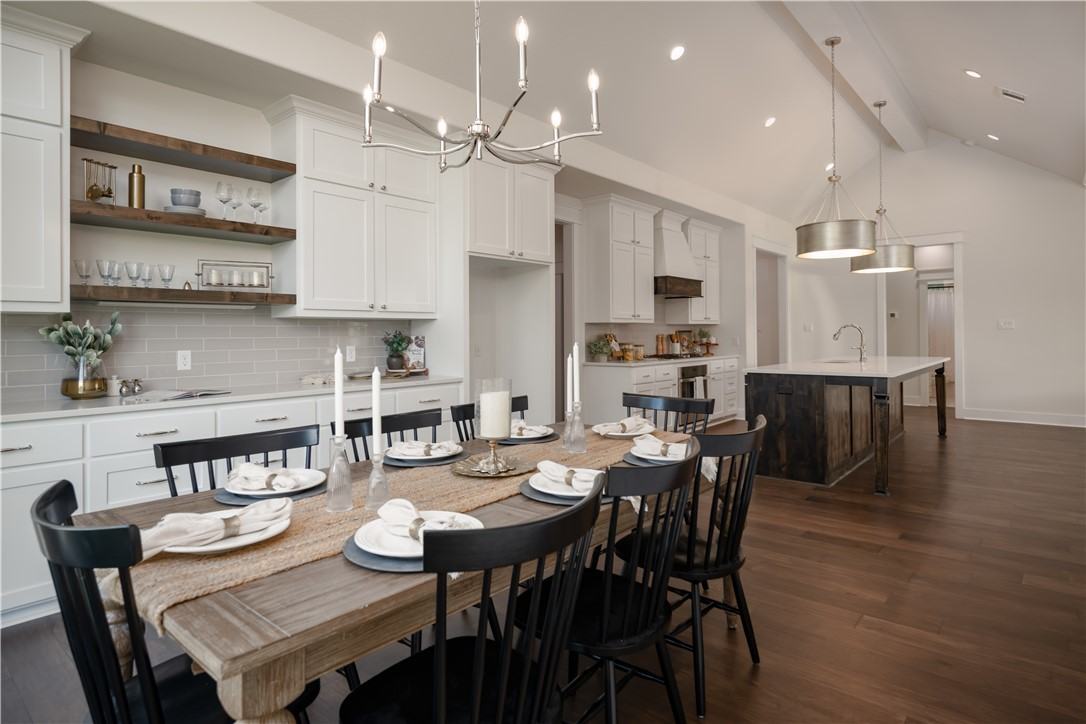 4752 Coral River Rd #4752 - Photo 2 of 27