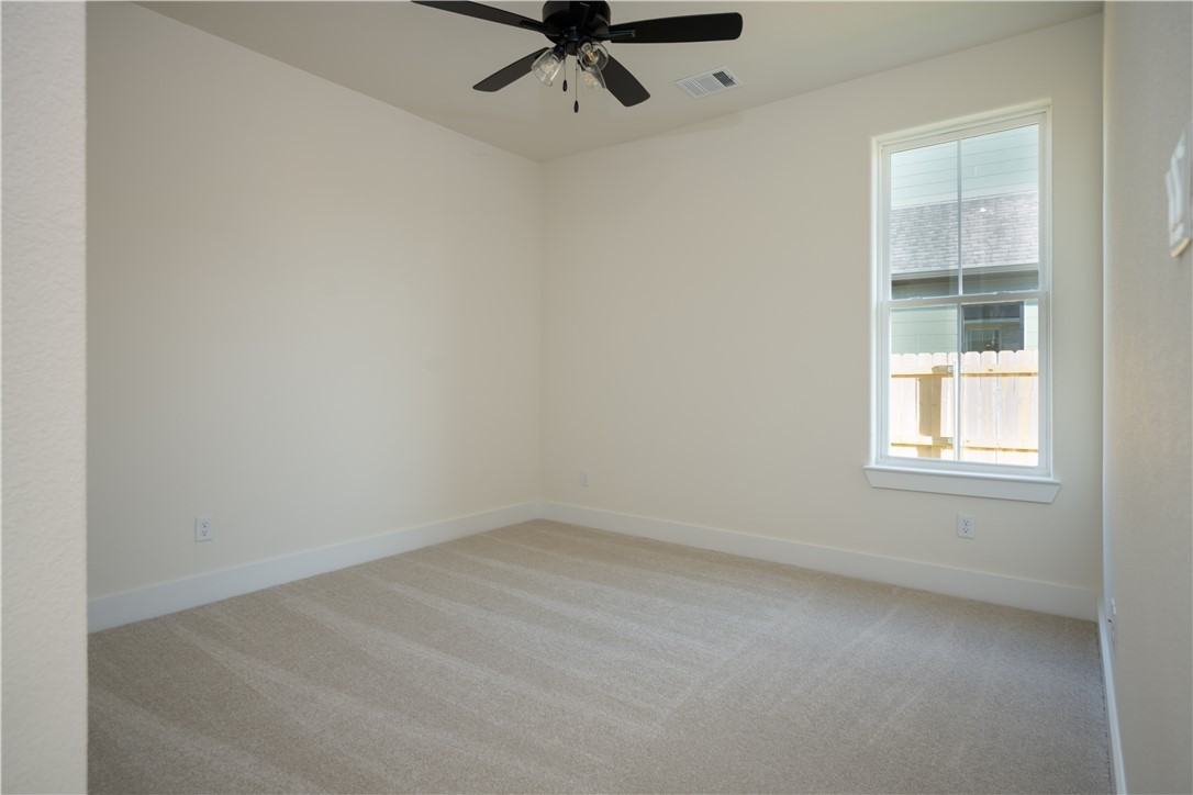 4752 Coral River Rd #4752 - Photo 6 of 27