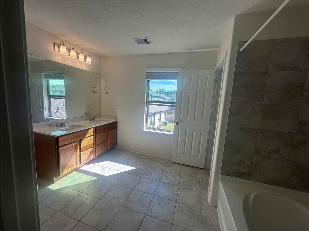 3322 Nila Creek Dr #3322 - Photo 3 of 13