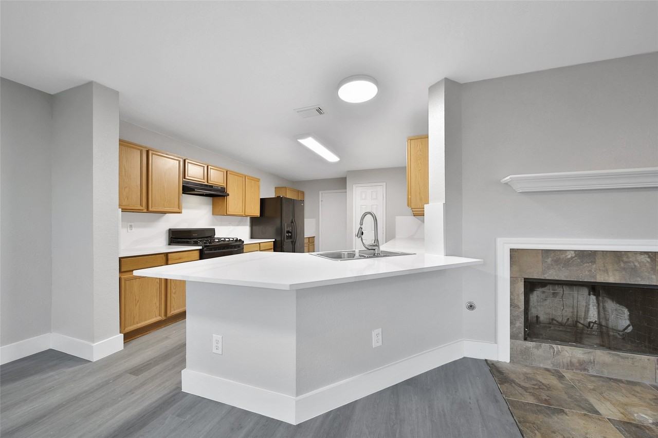 18202 Coreland Lane #18202 - Photo 2 of 32