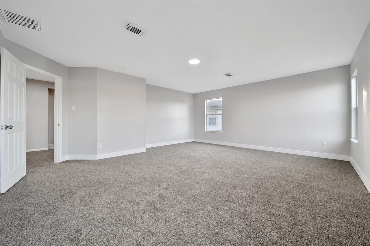 18202 Coreland Lane #18202 - Photo 3 of 32