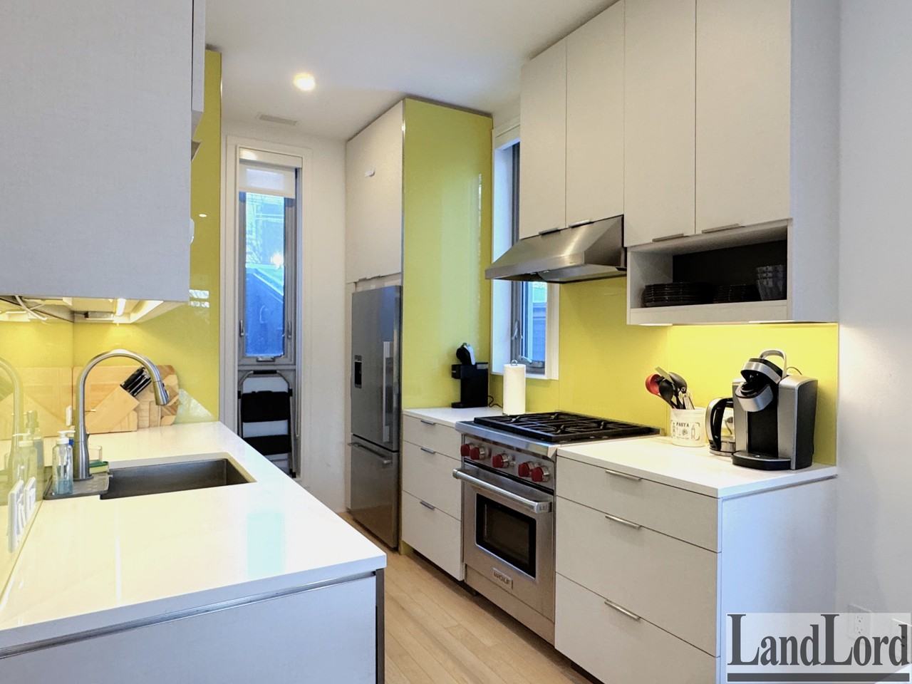 15 Cummings St #TH1 - Photo 6 of 28