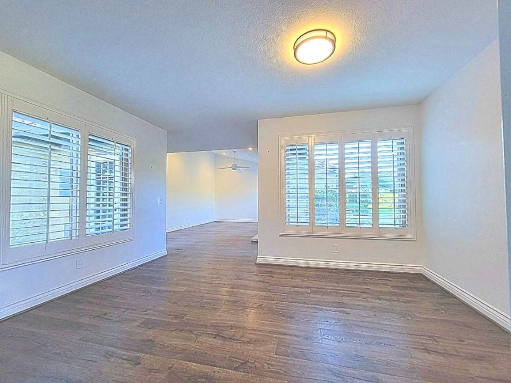 28506 Barbosa #28506 - Photo 4 of 50