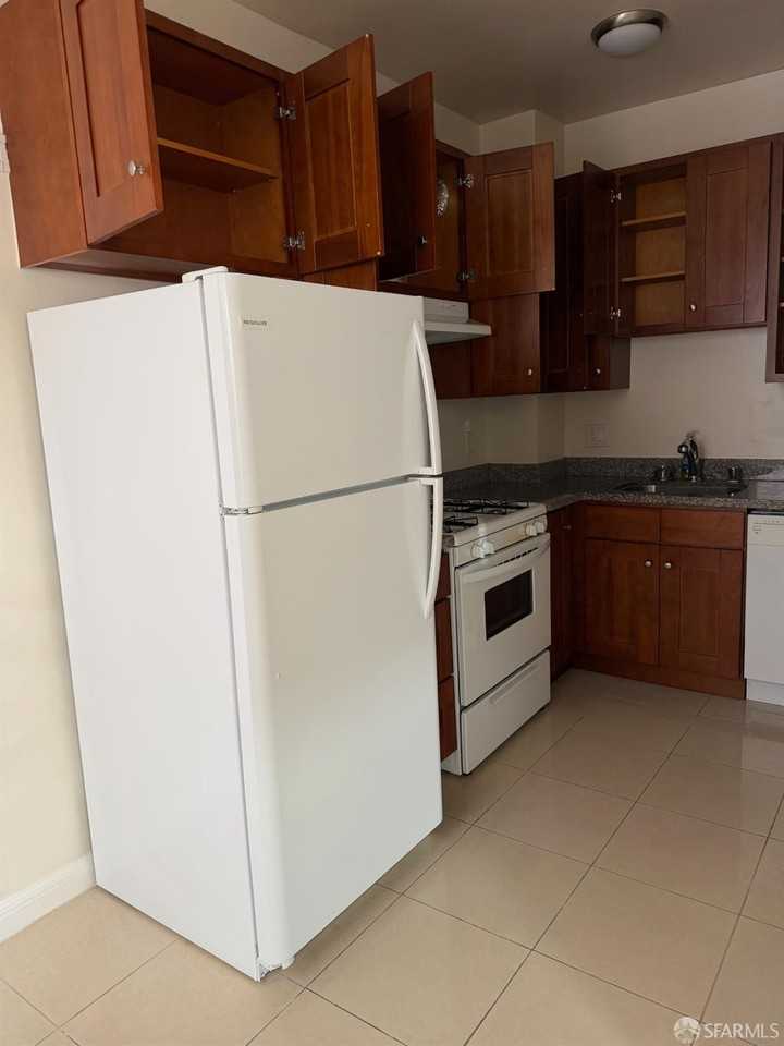 2345 Post Street #2345-38 - Photo 2 of 5