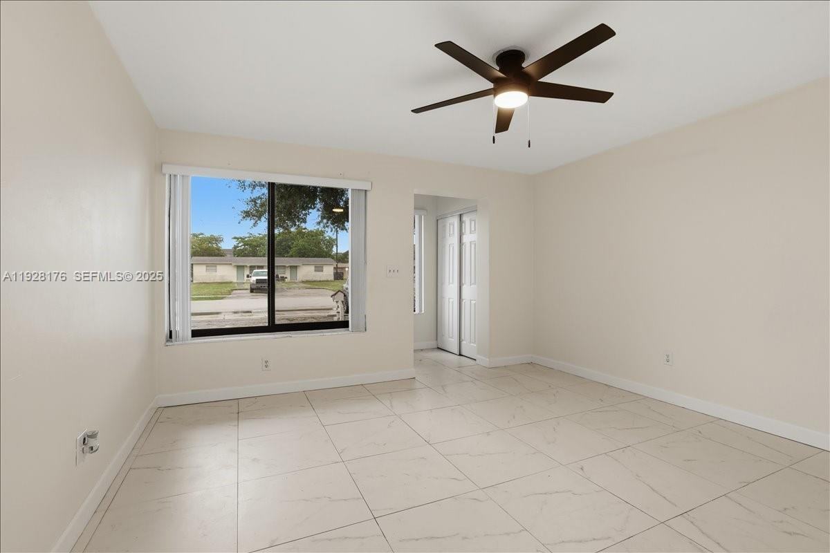 6111 Southwest 39th Court