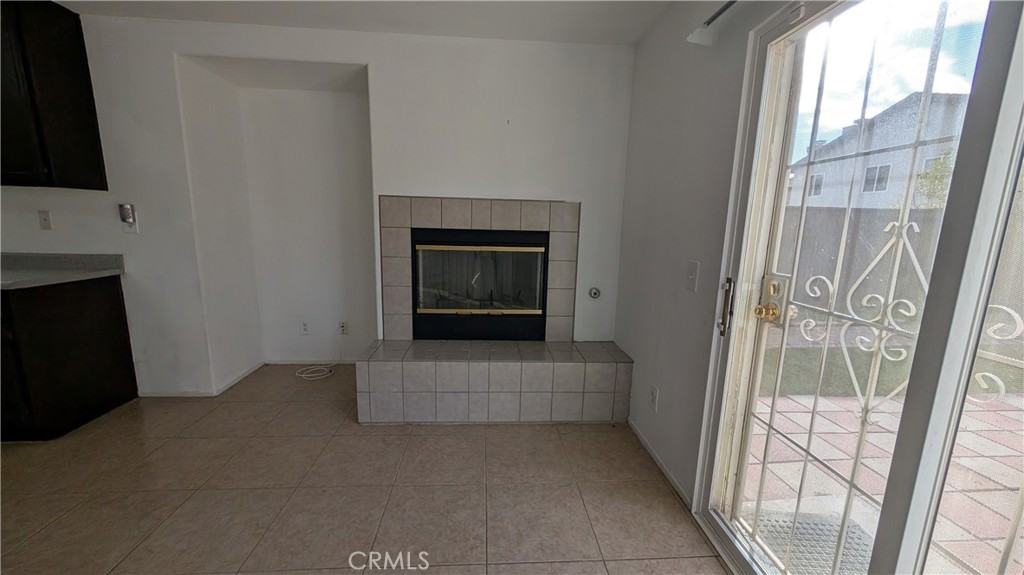 1679 Stoneside Drive #1679 - Photo 4 of 27