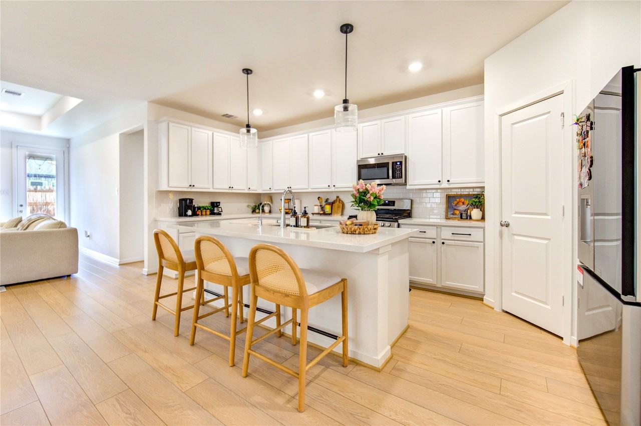 9727 Arrigoni Creek Dr #9727 - Photo 2 of 26