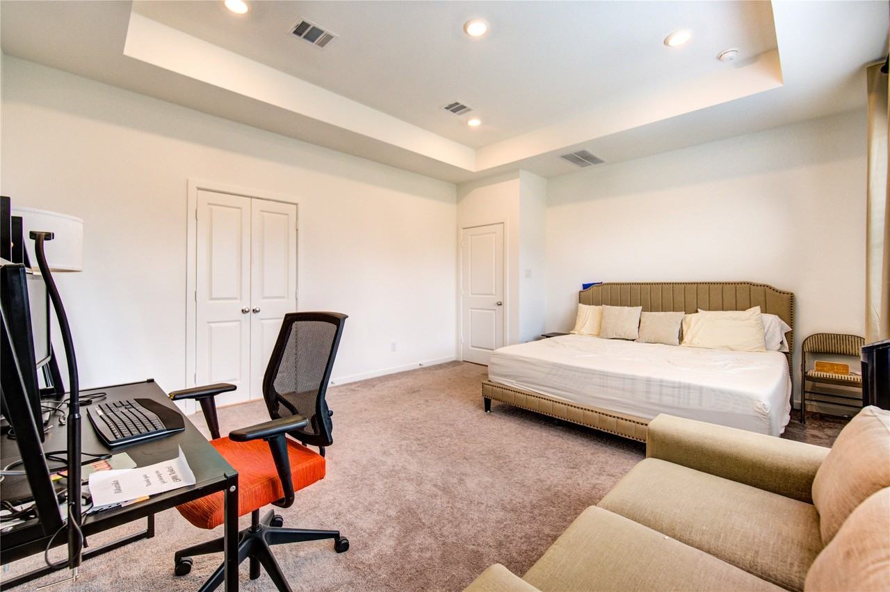 9727 Arrigoni Creek Dr #9727 - Photo 5 of 26