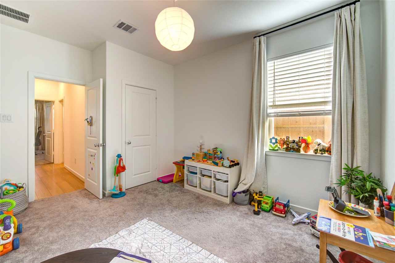 9727 Arrigoni Creek Dr #9727 - Photo 7 of 26