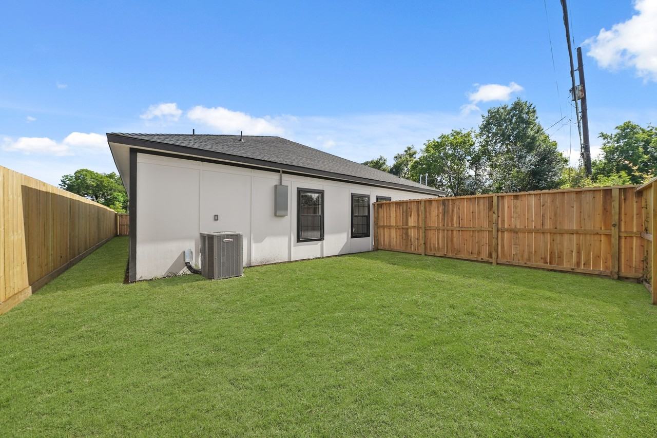 6206 Lyndhurst Drive #6206AB - Photo 7 of 14