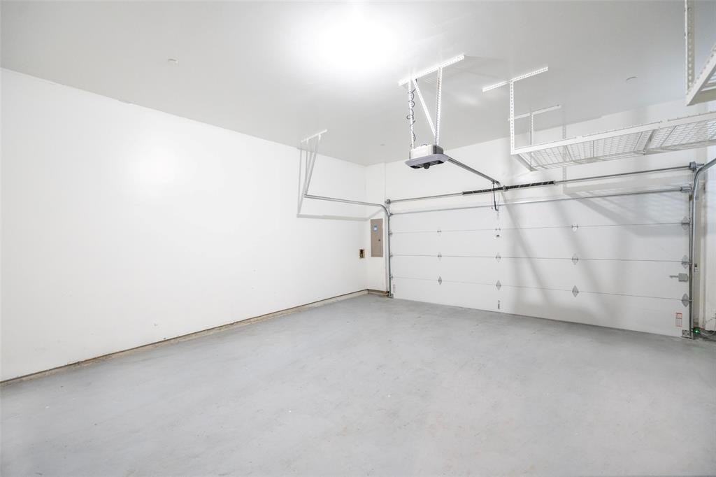 5701 Pantheon Ct #5701 - Photo 7 of 33