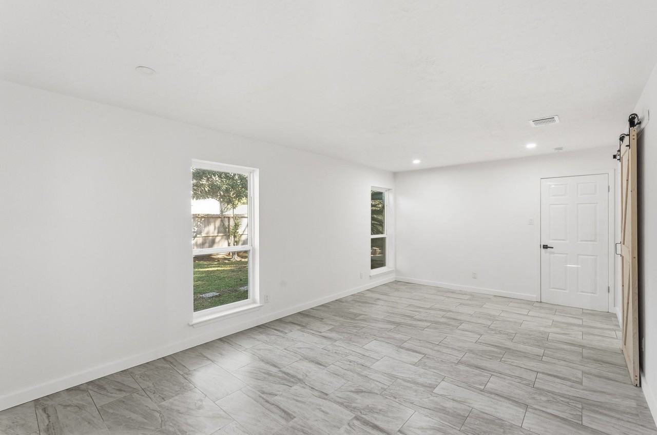 23326 Briarcreek Boulevard #23326 - Photo 2 of 24