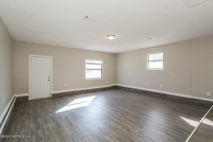 featured image of 301 Highland Avenue North #301