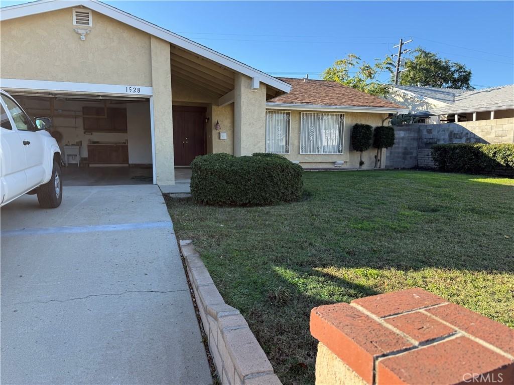 1528 East Raymond Street #1528 - Photo 2 of 22