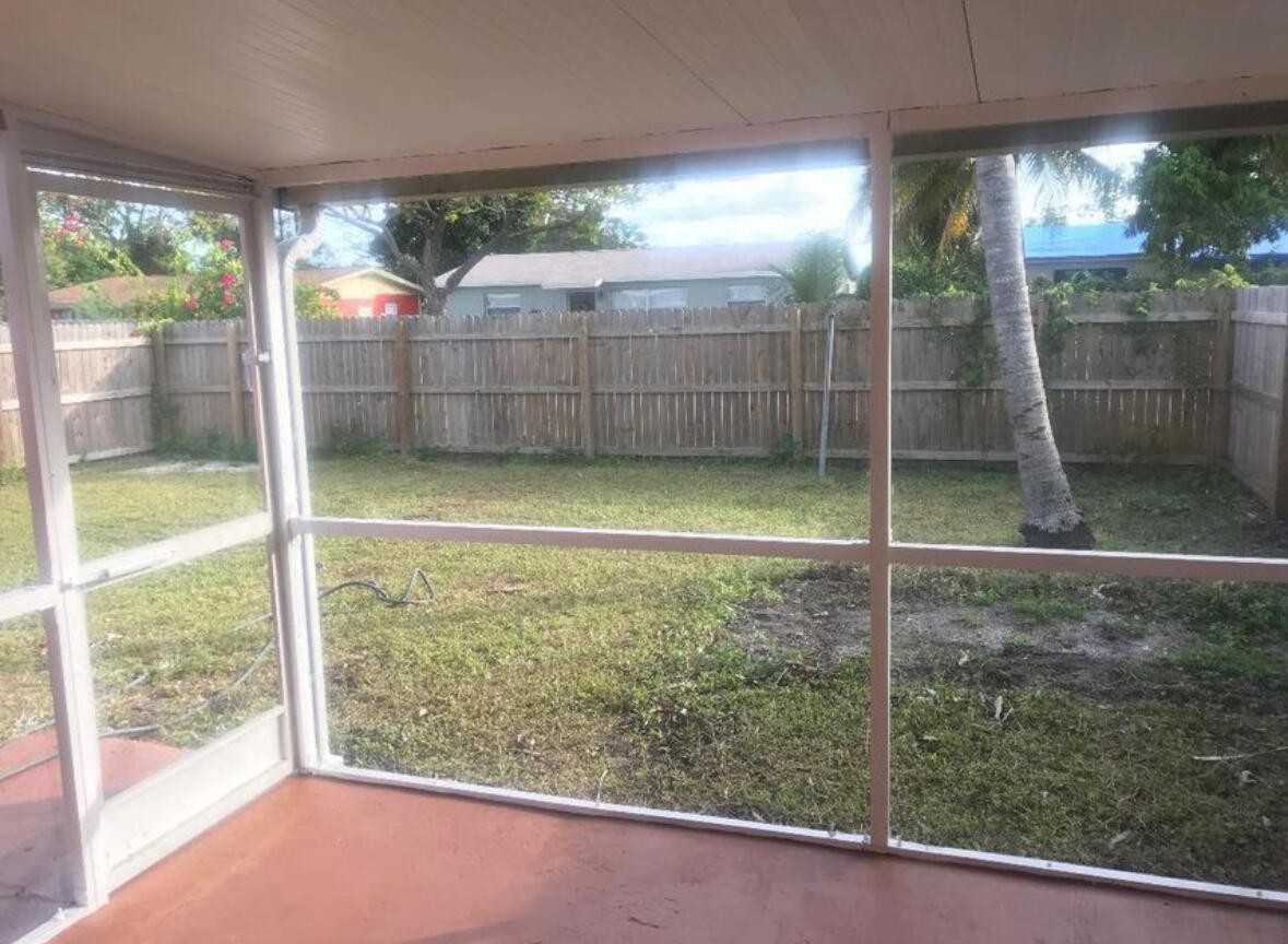 3556 William Street #3556