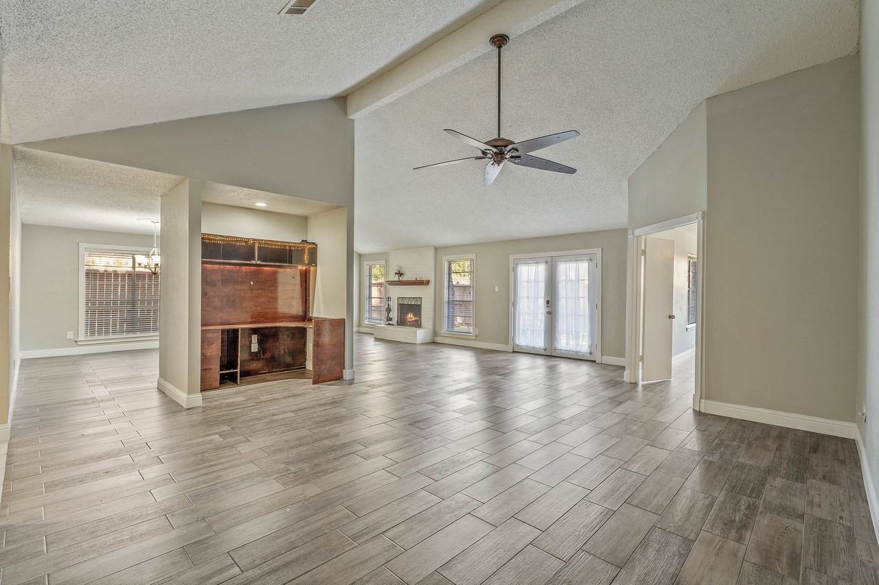 25534 Sugar Valley Lane #25534 - Photo 7 of 28