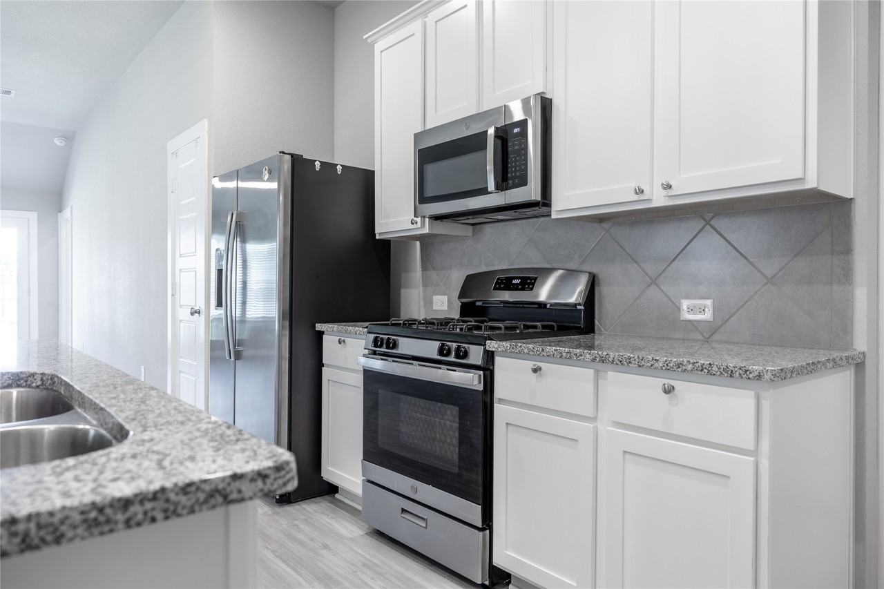 21306 Honey Flower #21306 - Photo 7 of 18