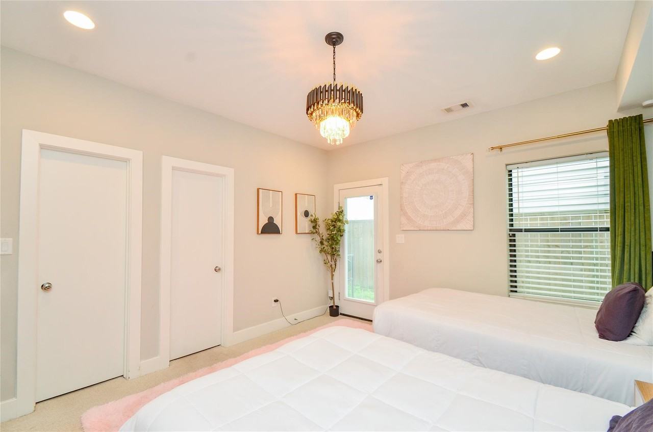 3804 Leeland Street #3804 - Photo 6 of 31