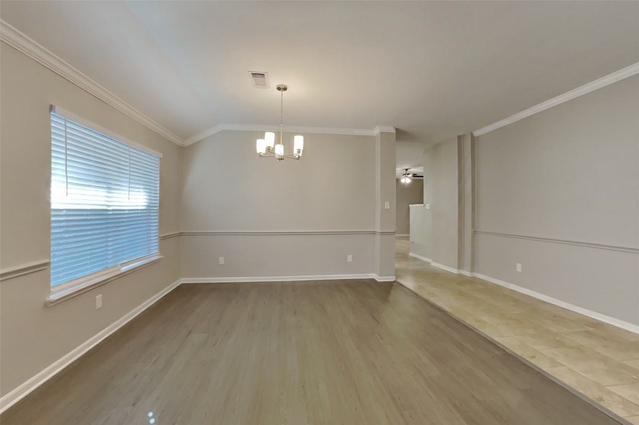 16519 Cypress Thicket Dr #16519 - Photo 6 of 20