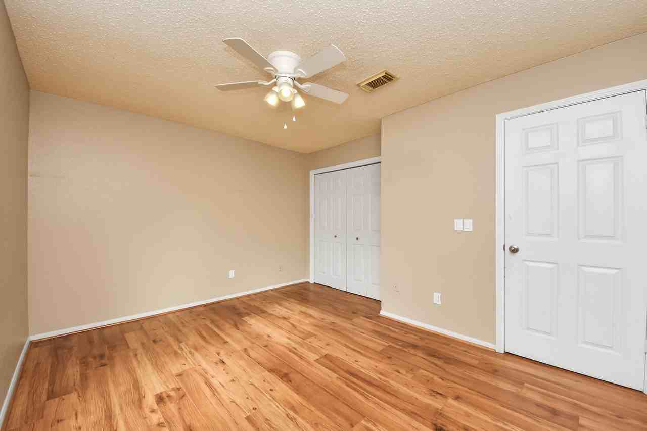 11318 Willow Field Drive #11318 - Photo 6 of 25