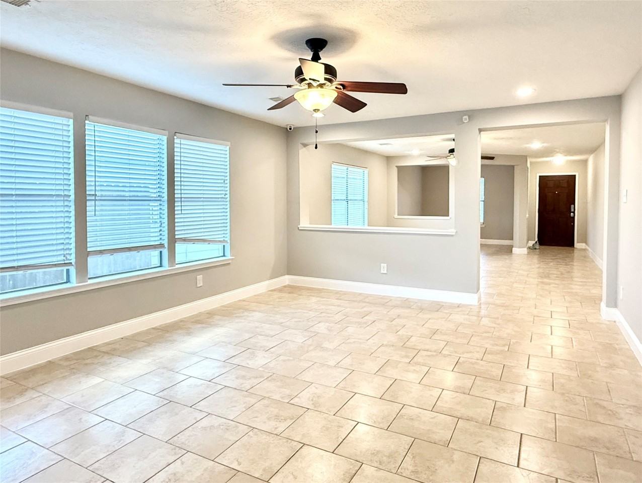 16026 Arapaho Bend Lane #16026 - Photo 6 of 22