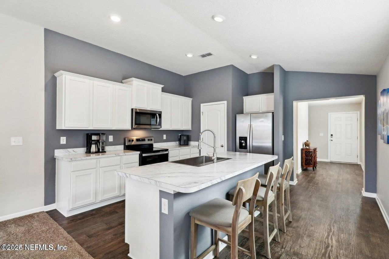 2535 Acorn Creek Road #2535 - Photo 5 of 26