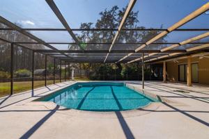 featured image of 10206 Lakeview Dr #10206