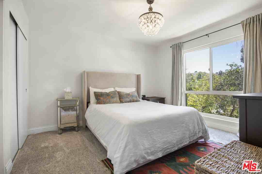 27462 Country Glen Road #27462 - Photo 2 of 36